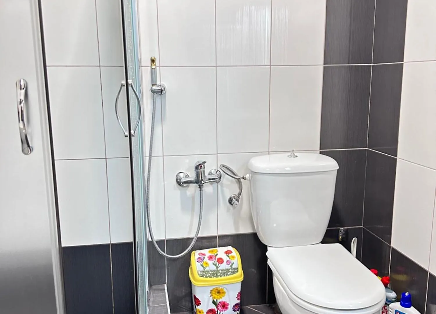 Star Sea View Apartment Sarande